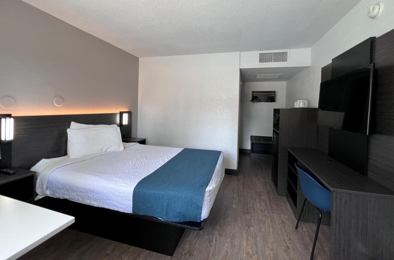 Motel 6-Bakersfield, Ca - South エクステリア 写真